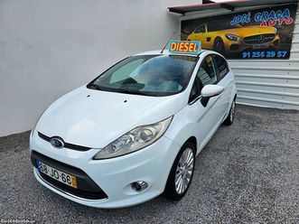 ford fiesta 1.4tdci 70cv 07/2010 julho/10