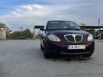 lancia ypsilon 1.2 60 к.с.