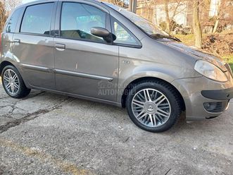 lancia musa platino 1.3 mjtd