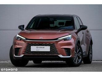 lexus lbx 1.5 hybrid emotion