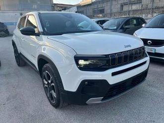 avenger summit 1.2 turbo 100 cv