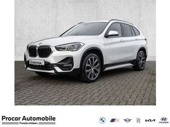 bmw x1 xdrive20d sport line, rückfahrkamera, lenkrad