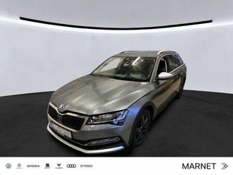 skoda superb combi 2.0 tdi dsg scout 4x4* navi*ahk*mat