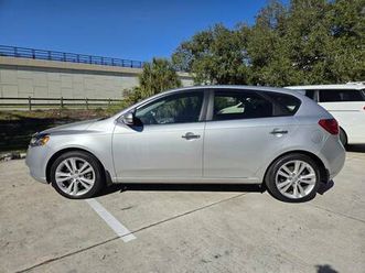 2012 kia forte 5 door hatchback sx