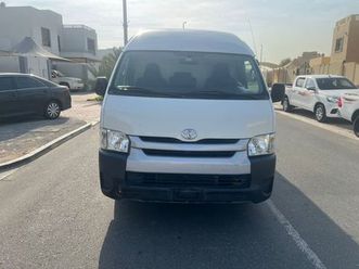 used toyota hiace 2.7l panel van 2015
