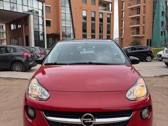 opel adam 1.2 70 cv white/black link