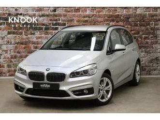 bmw 2-serie active tourer - 218i high executive luxury line automaat / navigatiesysteem plus / driving assistant / ach