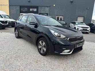 kia niro hybride 141 cv carplay camera