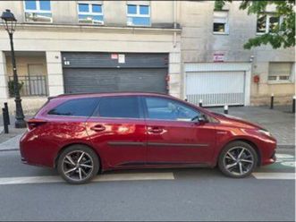 toyota auris touring