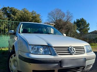 volkswagen bora / carplay / distribution neuve