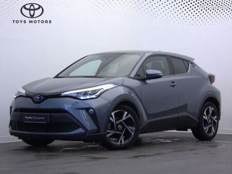 toyota c-hr hybride design 1.8 122 ch