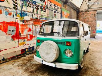 ? combi vw 1973 – icône vintage – prêt pour l’aventure