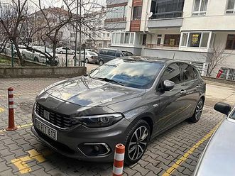 1.6 multijet lounge plus