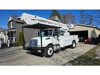 2011 international durastar 4300 124k & altec 60’ m.h insulated boom