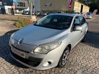 renault megane société iii estate 1.5 dci 110 cv-2011