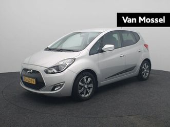 hyundai ix20 - 1.4i go | navigatie | camera | multifunctioneel stuurwiel | privacy glass | airco | hill h