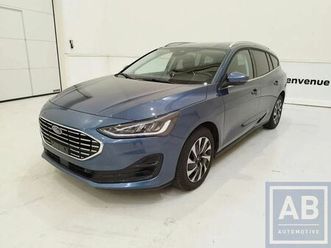 ford focus * titanium - clipper - benzine *