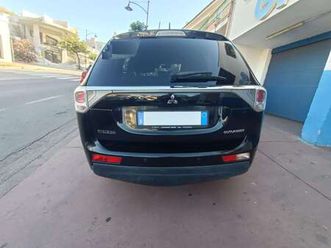 outlander 2.2 diesel 4x4