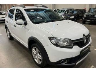 2017 renault sandero 900t stepway dynamique