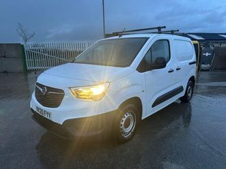 2020 vauxhall combo 1.5cdti edition 2000 (100ps)(eu6d-t)