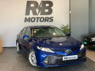 toyota - camry 2.5 220h advance