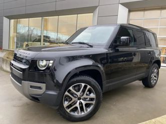 110 d200 s awd auto. 26my