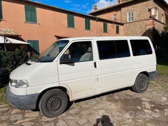 furgone vw caravelle 2.0