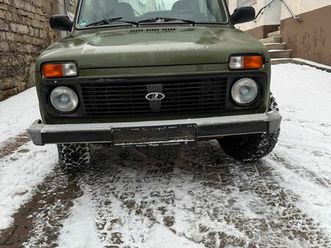lada niva 4x4