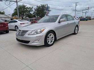 2013 hyundai genesis 3.8l 4dr sedan