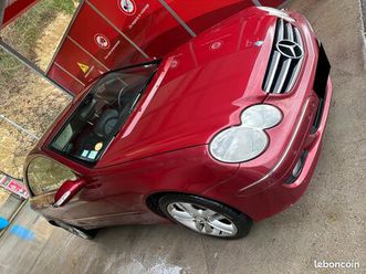 mercedes-benz classe clk (209) coupé 220 cdi 2.1 cdi 16v 150 cv boîte auto / avant garde