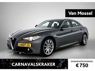 alfa romeo giulia - 2.0t super | trekhaak | memory stoelen | pdc |