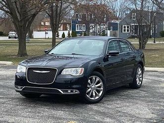 2021 chrysler 300 touring awd 4dr sedan