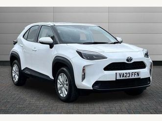 toyota yaris cross 1.5 hybrid icon 5dr cvt