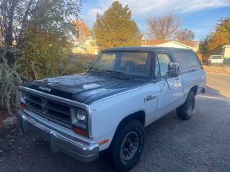 1986 dodge ramcharger aw-100
