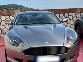 vends aston martin db9 v12