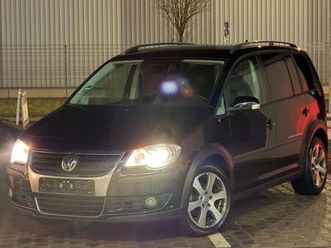 volkswagen touran cross 2.0 tdi automatik tüv/szh/ahk/navi