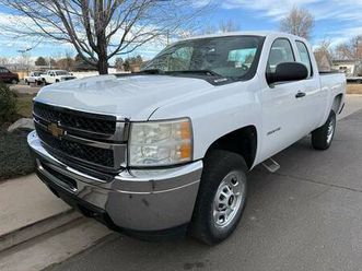 2011 chevrolet silverado 2500hd work truck one owner extended cab 4x4 low miles