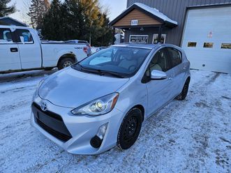 2016 toyota prius c