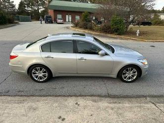 2009 hyundai genesis v8, only 35k miles, runs & drives excellent