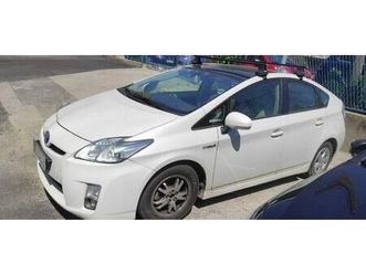 toyota prius 1,8 vvt-i, nova baterija, registracija godinu dana, 2012 god.