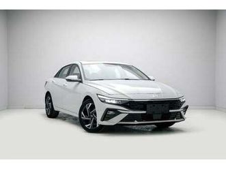 hyundai elantra glx elite 1.5l - white inside black | export only