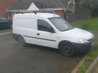 vauxhall, combo, car derived van, 2009, manual, 1686 (cc)