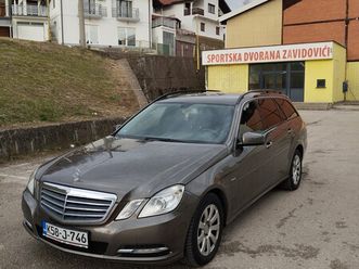 mercedes-benz e 200 dizel 2011 2.2 125kw manuelni