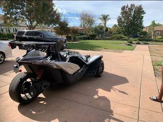 [sold] 2016 polaris slingshot sl (manual)