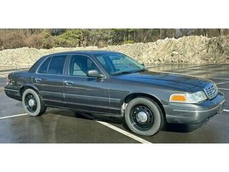 2005 ford crown victoria