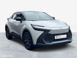 toyota c-hr 1.8 hybrid square collection
