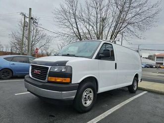 2017 gmc savana 2500 cargo van