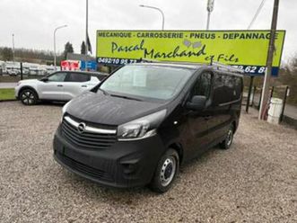 ② opel vivaro — camionnettes & utilitaires — 2ememain