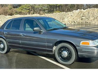 2005 ford crown victoria police interceptor p71
