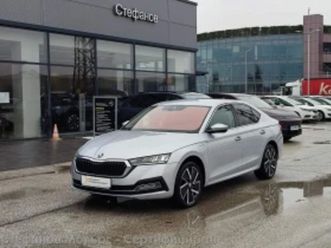 skoda octavia ambition 1.4 tsi phev (204) dsg6 ≫ 2021 • 21 400 eur • id